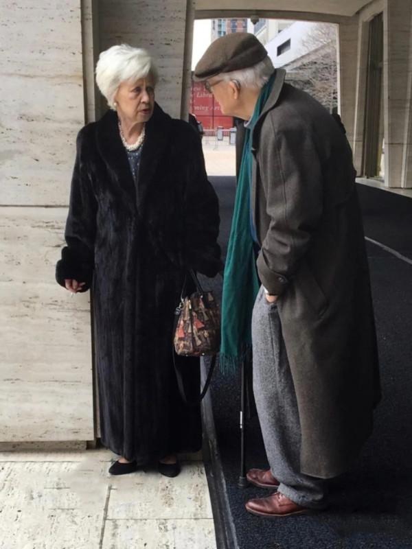 背駝發福也能優雅?這些時尚奶奶親自示範,時髦到極致 背駝發福也能優雅?這些時尚奶奶親自示範,時髦到極致