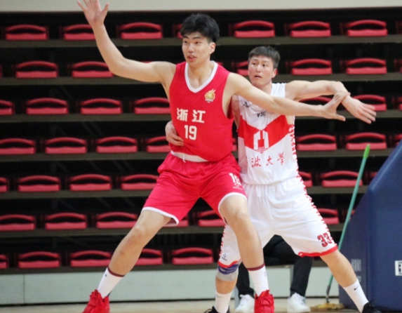 23投狂砍55分22板!男籃18歲天才打瘋了 兩戰詮釋超級中鋒風采 23投狂砍55分22板!男籃18歲天才打瘋了 兩戰詮釋超級中鋒風采