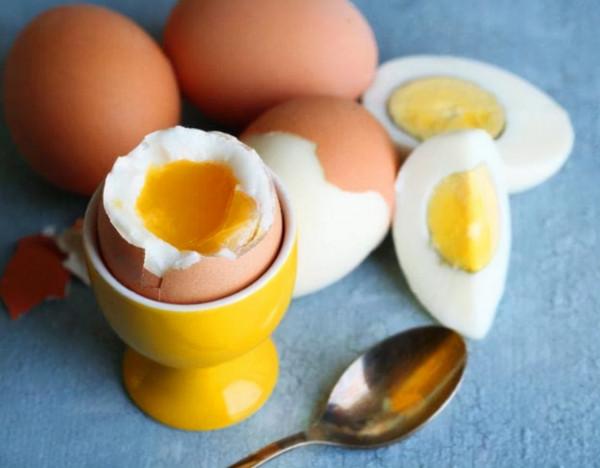 吃雞蛋可以減肥嗎？過量食用會給身體帶來哪些不良反應？瞭解一下