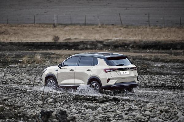 國產SUV三大“顏王”,個個都有國際範,哈弗、五菱、長安各一款 國產SUV三大“顏王”,個個都有國際範,哈弗、五菱、長安各一款