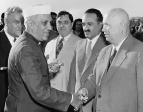 1965年印度偷襲巴基斯坦，使其險些亡國，關鍵時刻中國出手