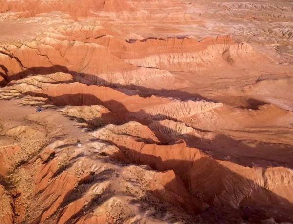 北京-烏蘭哈達火山