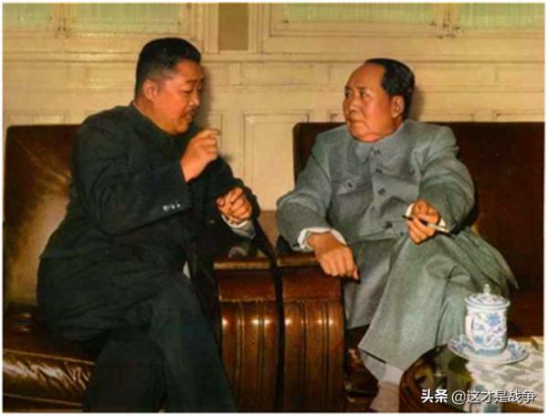 1952年，毛主席緊急召見賀龍和鄧小平：你處有劇變，不可等閒視之
