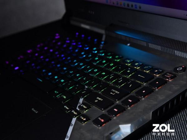 首發12代酷睿平臺 ROG槍神6遊戲本圖賞