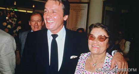 阿蘭·德龍為啥不認自己的私生子?看孩子媽媽就知道了 阿蘭·德龍為啥不認自己的私生子?看孩子媽媽就知道了