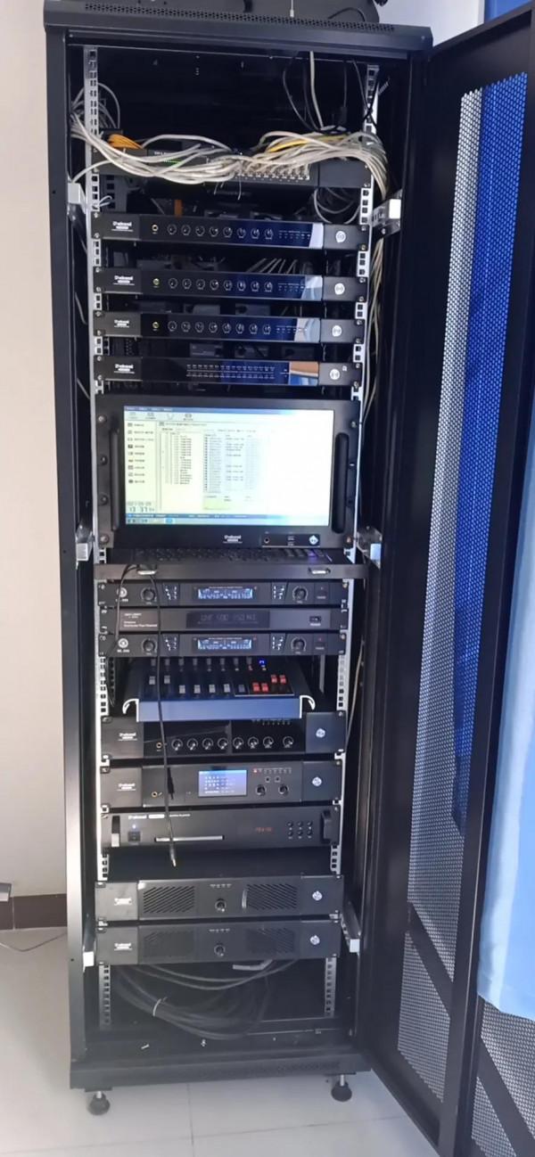 3個監控攝像頭，錄影想儲存1個月，如何選擇硬碟？