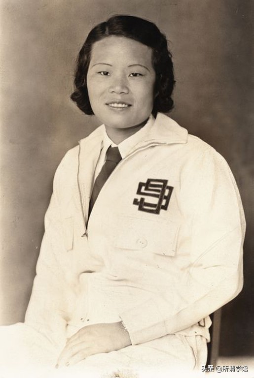 中國女人駕機闖入美軍基地，晚年歸國獲政協歡迎，頓生敬佩