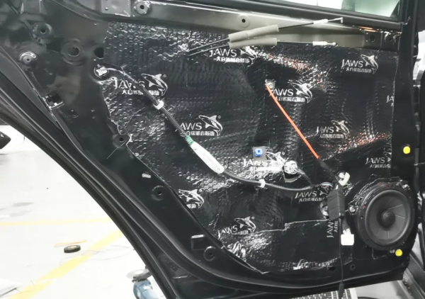 日產天籟音響改裝摩雷柯蕾602兩分頻，高保真還原音樂之美