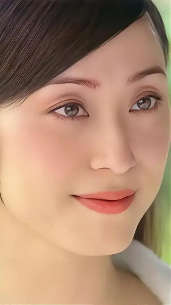 風華絕代陳法蓉