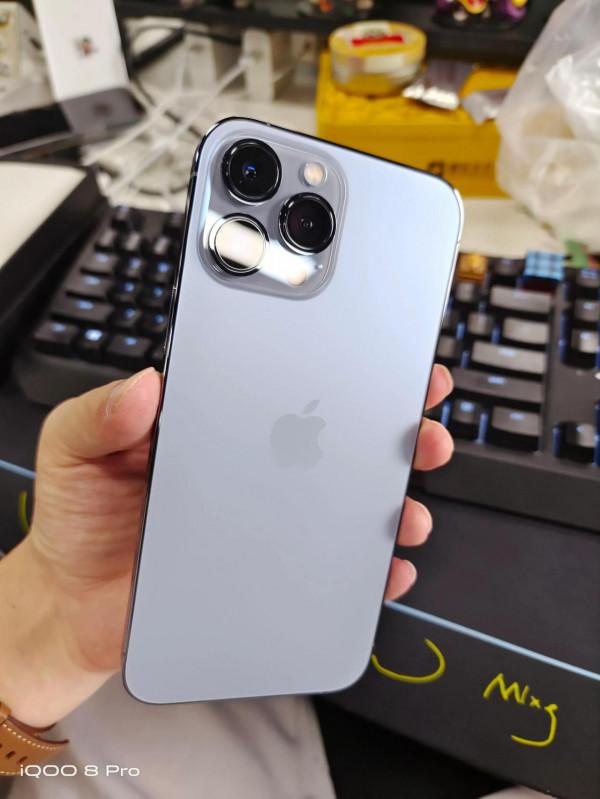 iPhone13 Pro Max 拍照效果對比 三星 S21 Ultra，強者之間的直接對話