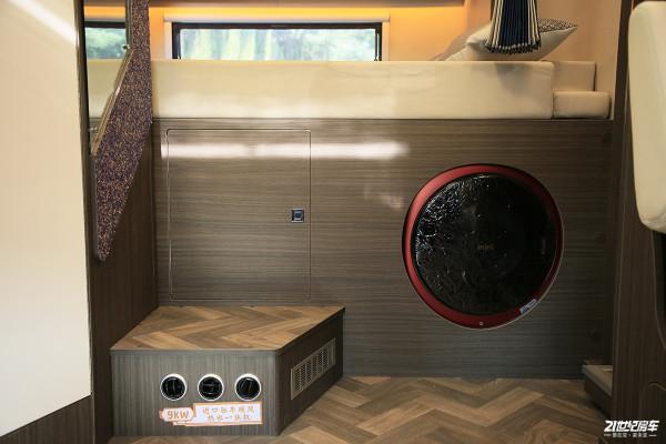 奇瑞進口底盤雙拓展房車,帶21.4度電,電粉碎直排馬桶 奇瑞進口底盤雙拓展房車,帶21.4度電,電粉碎直排馬桶