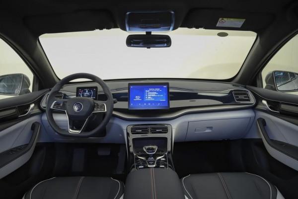 10來萬買家轎，不妨看看這3款，空間大、油耗低，都是大廠產品