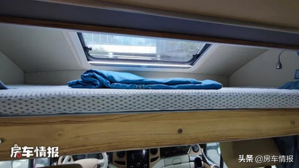 全鋁車身房車來了,小頂造型透過性好,比競品多一張床能住更多人 全鋁車身房車來了,小頂造型透過性好,比競品多一張床能住更多人