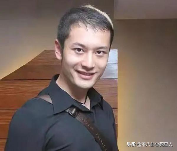 明星&OpenCurlyDoubleQuote;禿頂&rdquo;群像，中年男星頭頂稀疏成重災區，女星靠假髮片社交