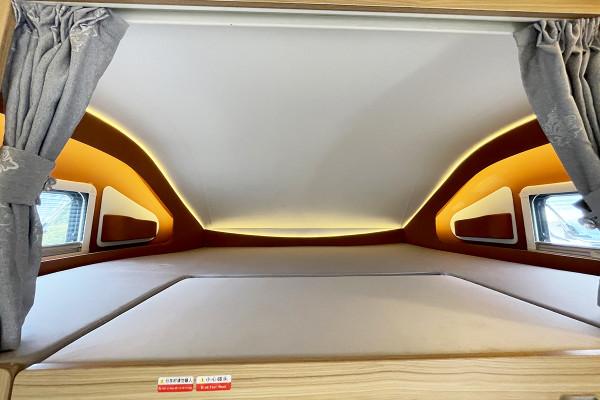 輕卡房車帶拓展，還有乾溼分離衛生間，金龍艾科斯H500單拓展房車