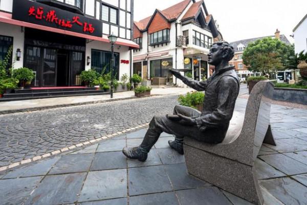 不是景區住宅小區，快二十年了，還有很多人來打卡