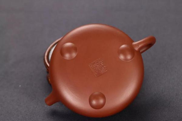 石瓢 穆式明砂大紅紫泥容量：280cc作者：穆明龍