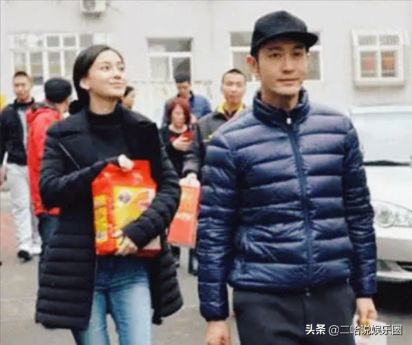 明星迴鄉的真實場景、真的是樸實如華、臺上臺下差別好大 明星迴鄉的真實場景、真的是樸實如華、臺上臺下差別好大