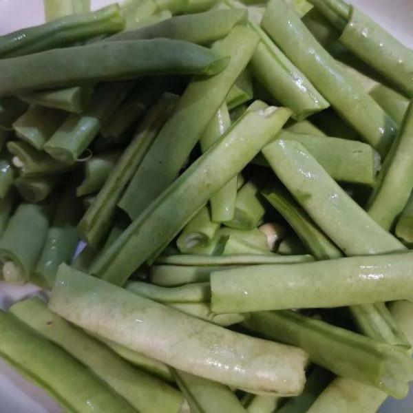 乾煸四季豆燒肉，幹香味美，下飯神器