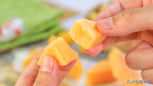 1周做了2次，每次都光碟，不僅能當寶寶零食，還可以當配餐