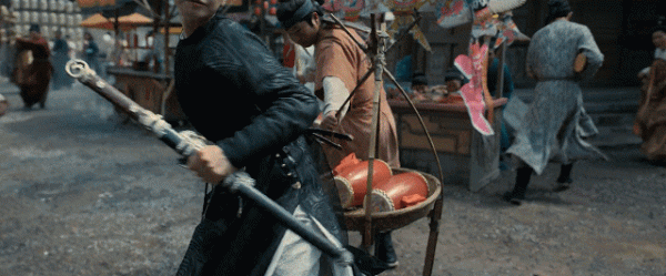 瘋狂懟臉拍,打戲拍得像吃雞,《風起洛陽》拍成這樣,導演要負責 瘋狂懟臉拍,打戲拍得像吃雞,《風起洛陽》拍成這樣,導演要負責