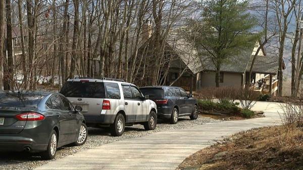 一模一樣的套路，美國富豪詐死騙取800萬保費，卻因太勤勞被識穿