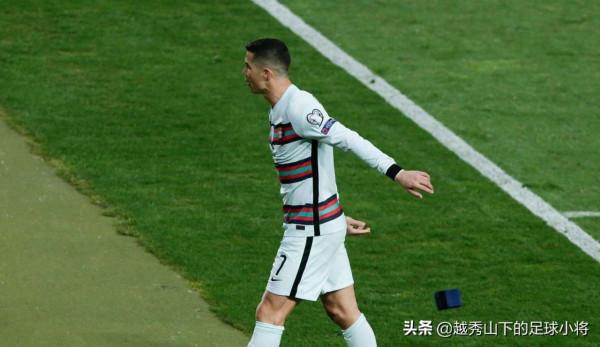 三訊息:巴薩想簽下3位大將 C羅一資料壓梅西 皇馬欲拿1人交換新星 三訊息:巴薩想簽下3位大將 C羅一資料壓梅西 皇馬欲拿1人交換新星