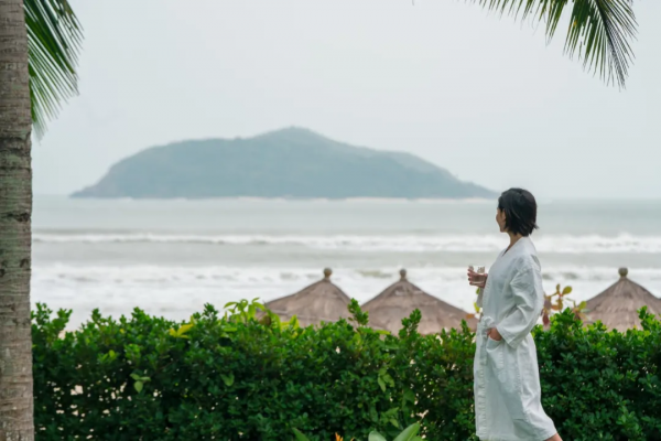 高鐵0.5h、物價只有一半，我願稱她為三亞最強備胎