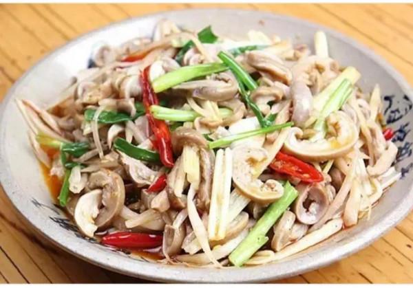 13道農家菜糸，樣子雖然不好，但味道還是不錯