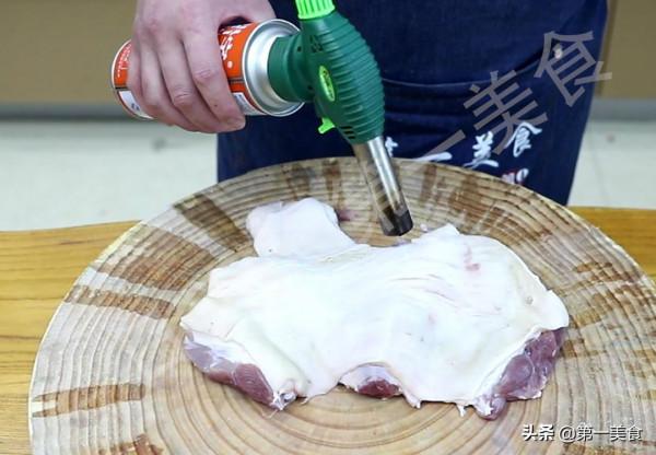 大年三十，飯桌上必備的4道特色菜，簡單好做，端上桌倍有面