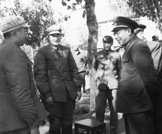 毛主席和許光達相交31年，得知許光達病逝後，毛主席作出20字批示