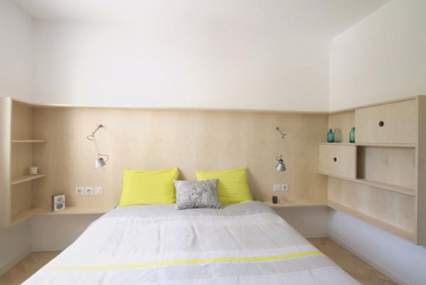 床頭櫃有什麼用？不如床頭兩側打到頂的櫃子，收納空間堪比儲藏室