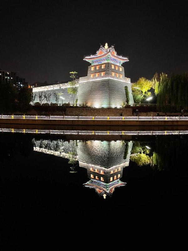 護城河夜景 護城河夜景
