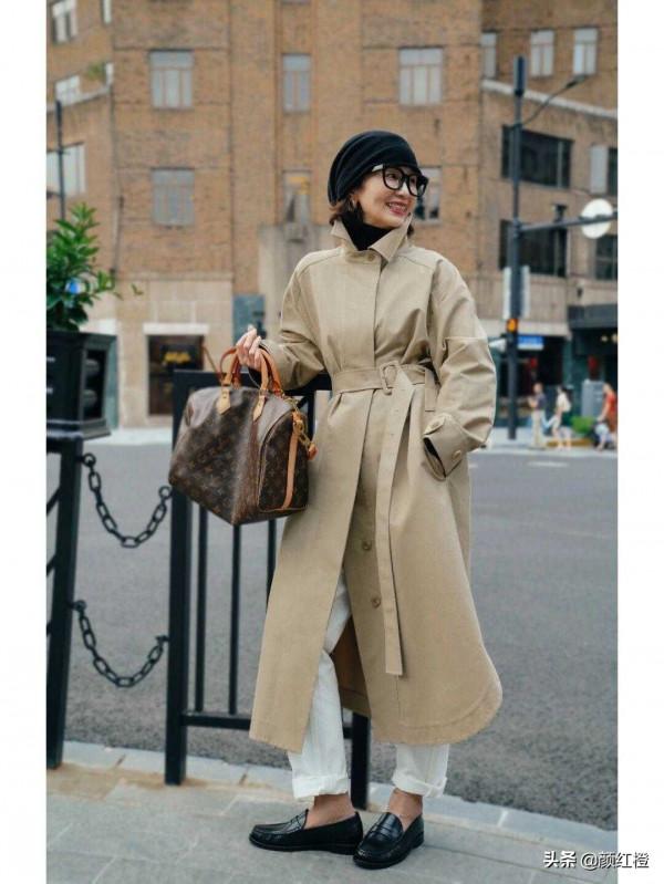 這才是45+該有的打扮,不裝嫩也不顯老氣,優雅到骨子裡了 這才是45+該有的打扮,不裝嫩也不顯老氣,優雅到骨子裡了