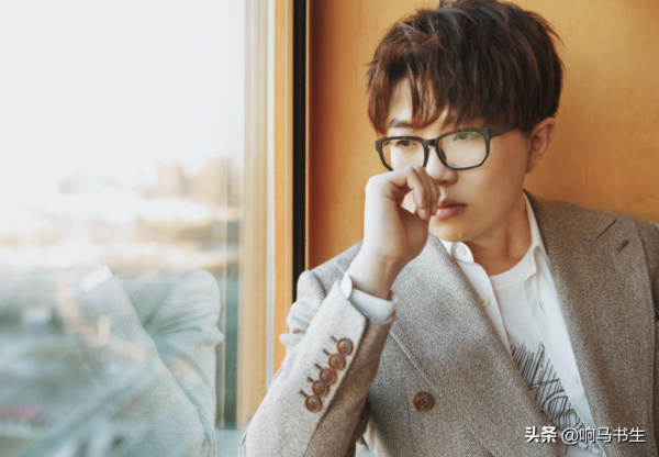 毛不易《旅行家說》，多年前的花兒和小船，成為難忘的心路歷程