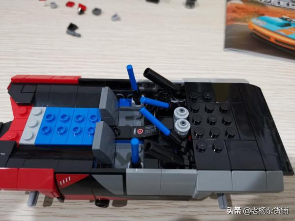 LEGO 超級賽車系列 76905 福特GT和Bronco R開箱簡評