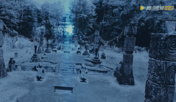 《楚喬傳》裡的丫鬟小八，四年後已逆襲魔幻大女主，美到不敢認