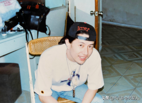 《爸回》8個萌娃顏值差異大：奧莉變成大方臉，嗯哼帥到能當明星