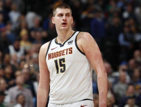 遠投出眾！盤點NBA三分球能力最強的十大中鋒：前三名無爭議