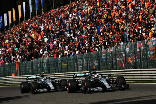 F1最強僚機之爭？魯本斯&CenterDot;巴里切羅or瓦爾特里&CenterDot;博塔斯？