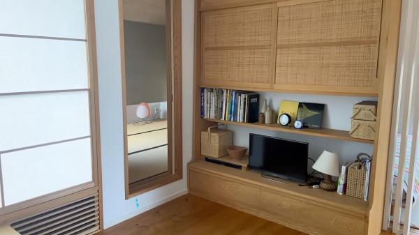 女人捨棄大都市生活,來到山林建480平田園宅,過起神仙般的生活 女人捨棄大都市生活,來到山林建480平田園宅,過起神仙般的生活