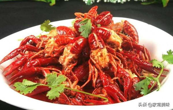 中國八大菜系之湘菜，看看湖南人最愛吃的10道美食，道道香辣爽口