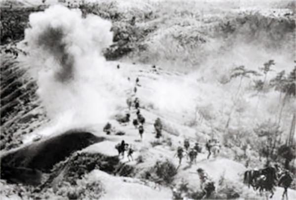 1961年，第三批國民黨戰犯被特赦，廖耀湘就在其中，他的結局如何