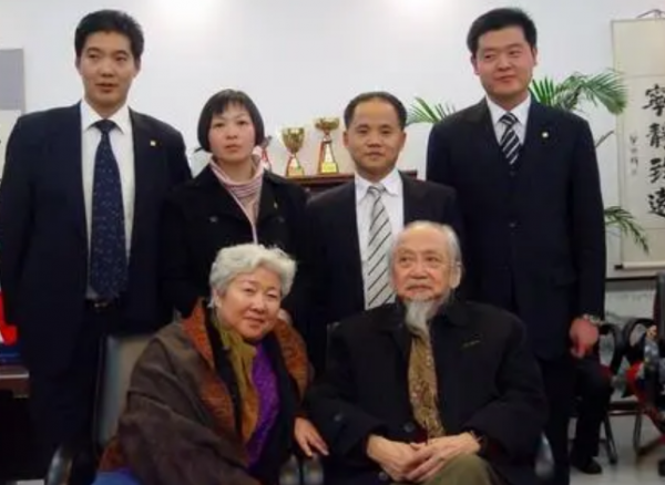 飽受爭議的國學大師文懷沙:我活了108歲 飽受爭議的國學大師文懷沙:我活了108歲