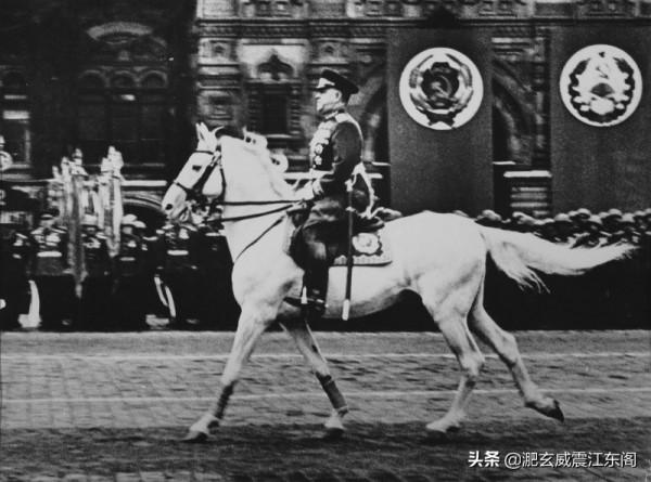 二戰蘇聯衛國戰爭勝利大閱兵,斯大林怒辦閱兵只因狂抽英美嘴臉 二戰蘇聯衛國戰爭勝利大閱兵,斯大林怒辦閱兵只因狂抽英美嘴臉