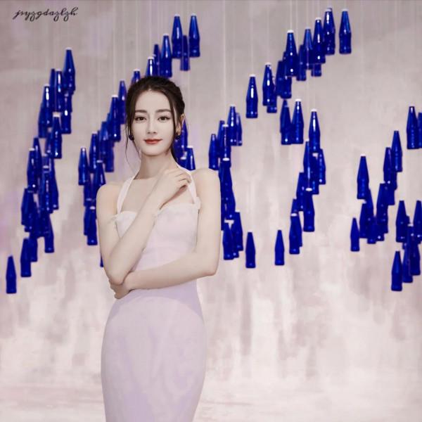 迪麗熱巴美照合集 迪麗熱巴美照合集