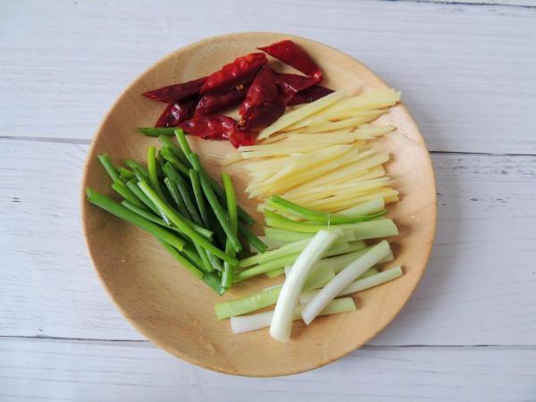 節後刮油美食推薦，教你兩道清爽解膩的家常素菜，營養好吃超貼心