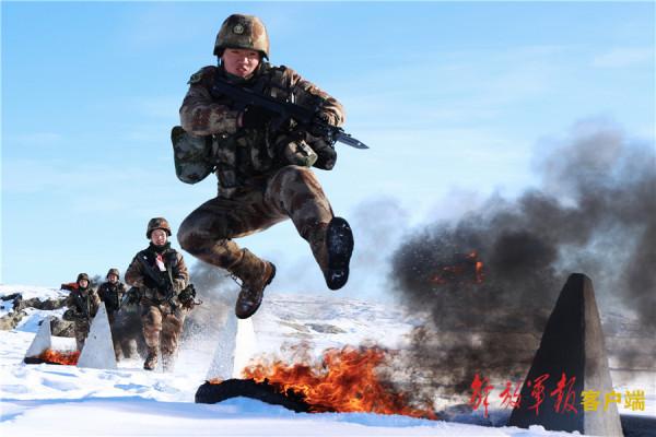 各部隊新年度軍事訓練高起點展開