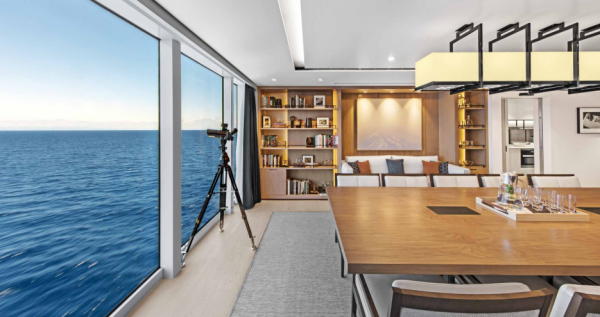 2021年12月，首艘中國籍奢華遊輪來啦！出海跨年，探秘南海