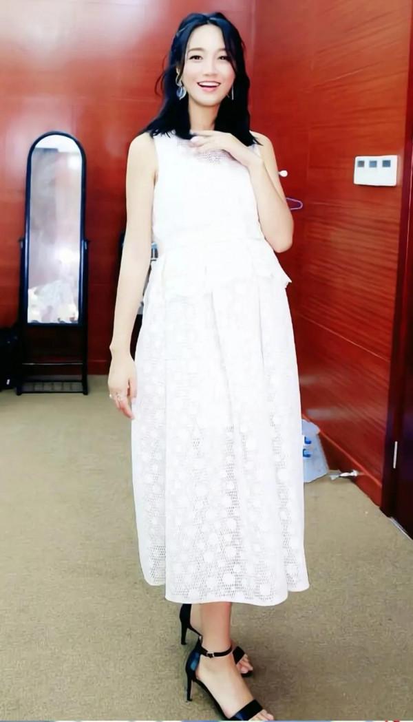 中國內地女演員主持人朱丹